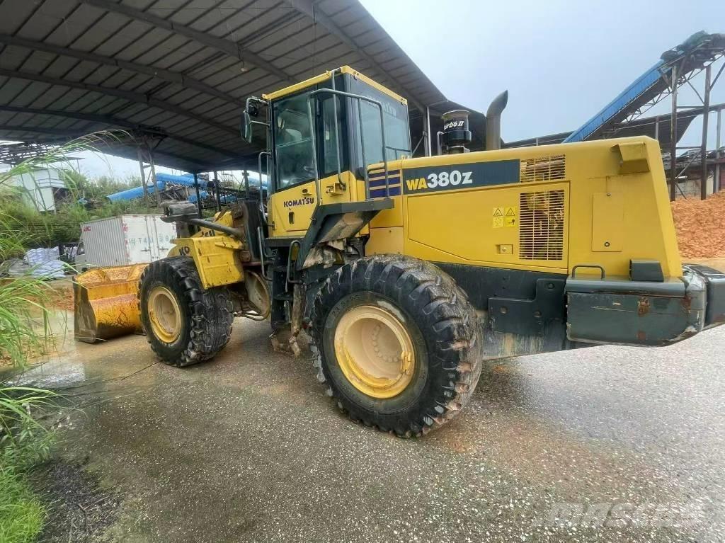 Komatsu WA 380-6 Pale gommate