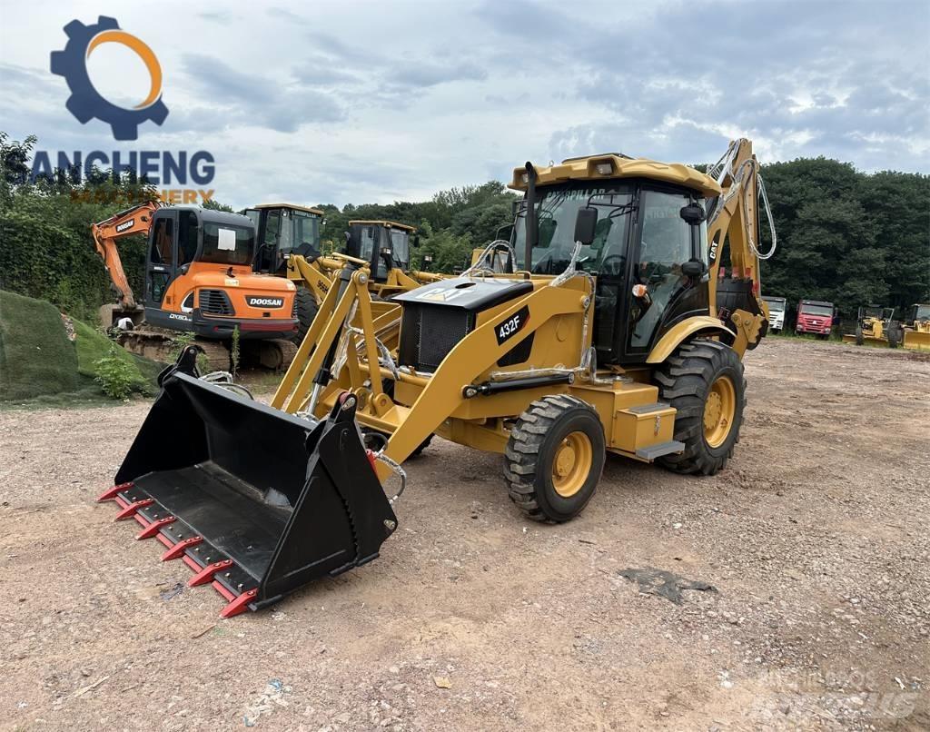 CAT 432 F Terne