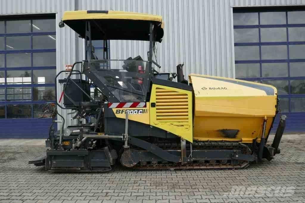 Bomag BF 300 C Macchinari piccoli per asfalto