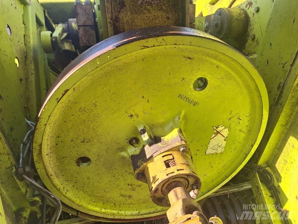 CLAAS Quadrant 1200 Presse quadre