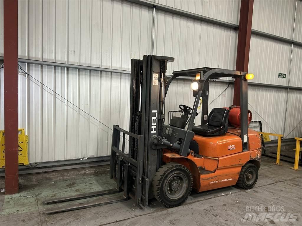 Heli HFG25 Carrelli elevatori GPL