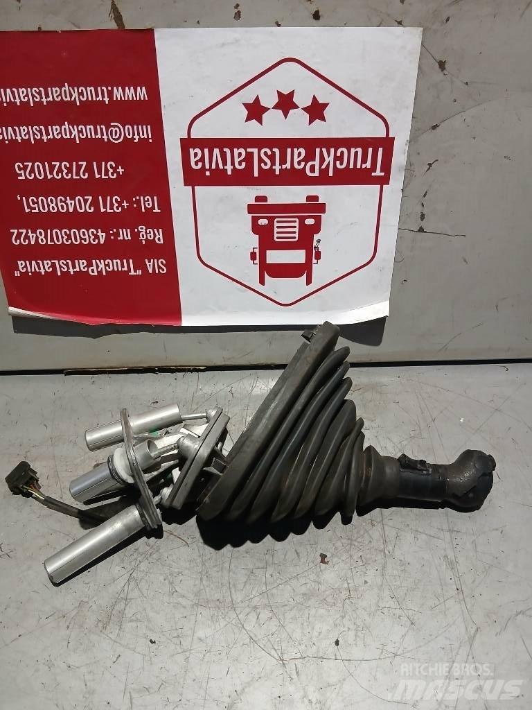 MAN TGA     81326056111 Cabine e interni