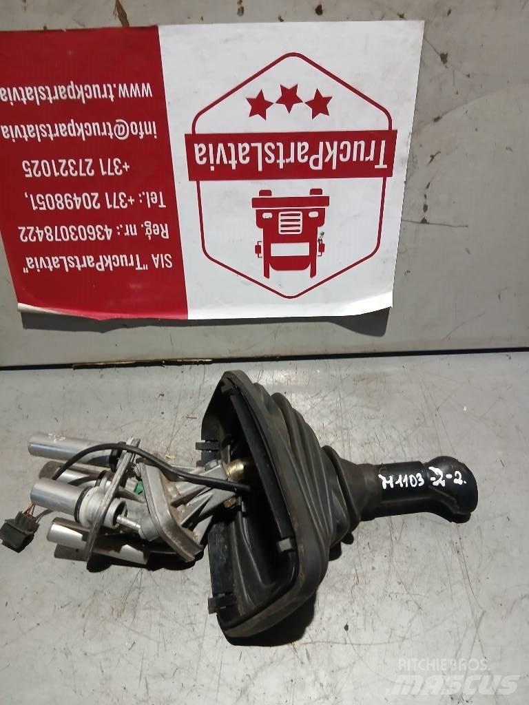 MAN TGA     81326056111 Cabine e interni