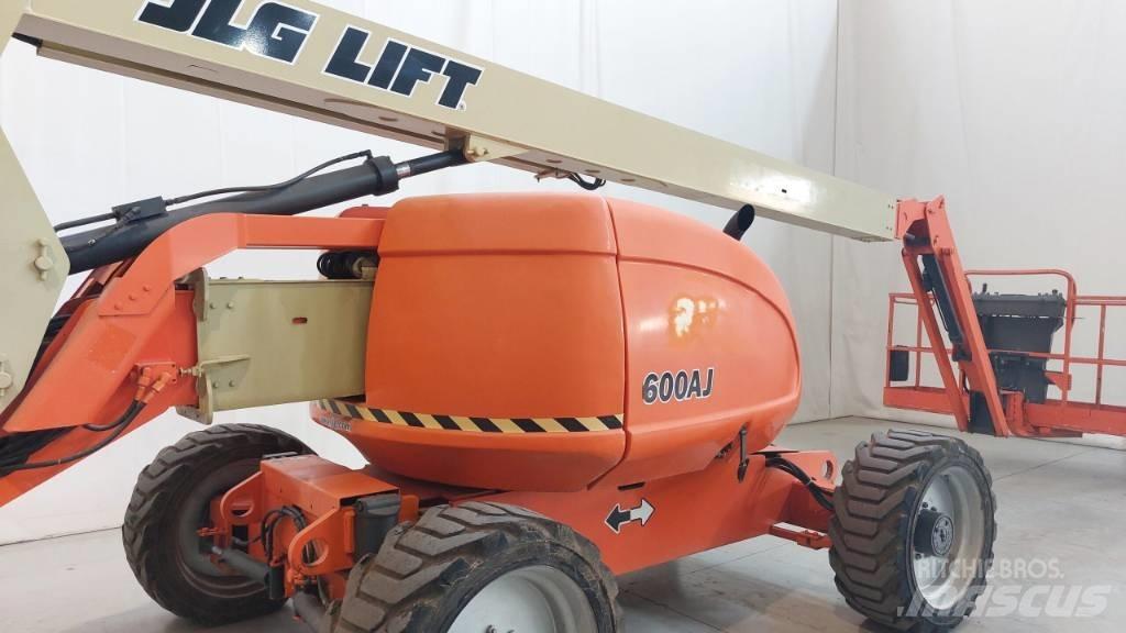 JLG 600 AJ Piattaforme a braccio articolato