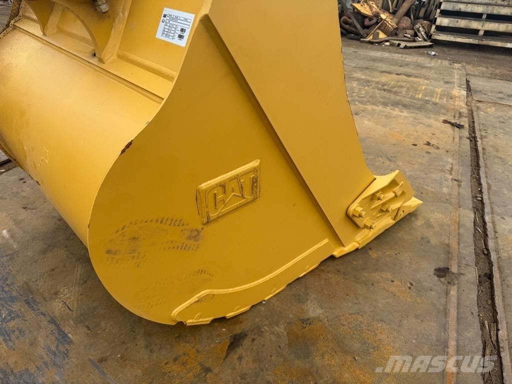CAT 320 bucket OM Benne