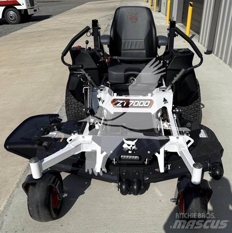 Bobcat ZT7000 Tosaerba zero turn