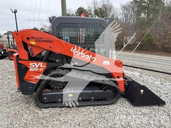 Kubota SVL65-2 Mini Pale Gommate