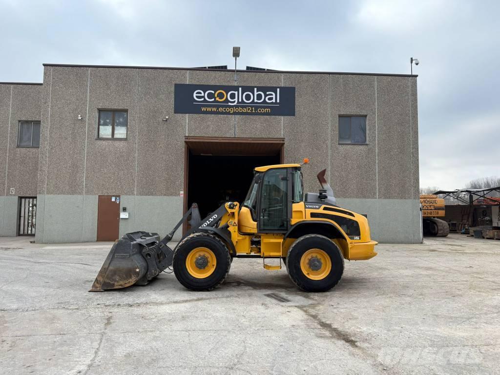 Volvo L 45 G Pale gommate