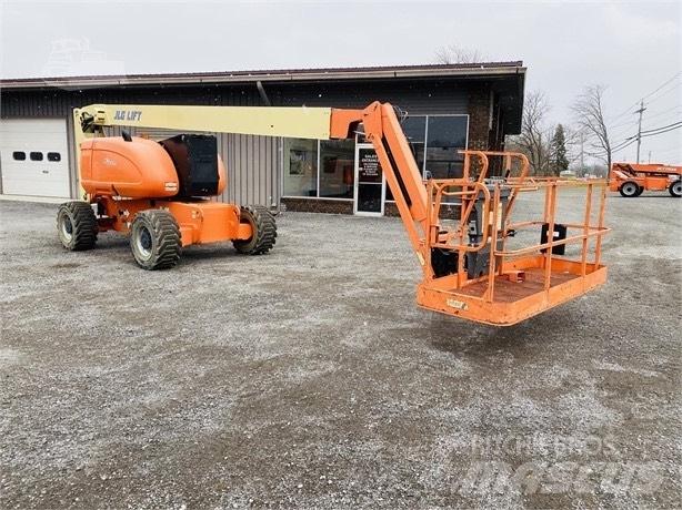 JLG 800 AJ Piattaforme a braccio articolato