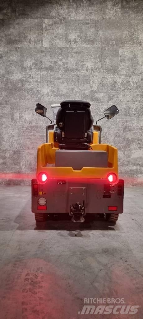 Jungheinrich EZS570 Motrici e Trattori Stradali