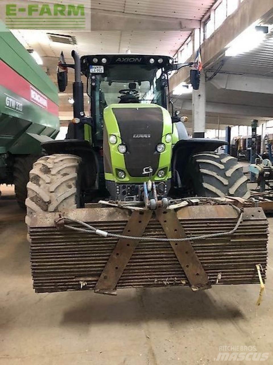 CLAAS axion 950 Trattori