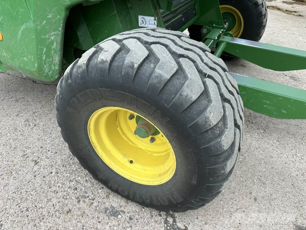 John Deere V461M Rotopresse