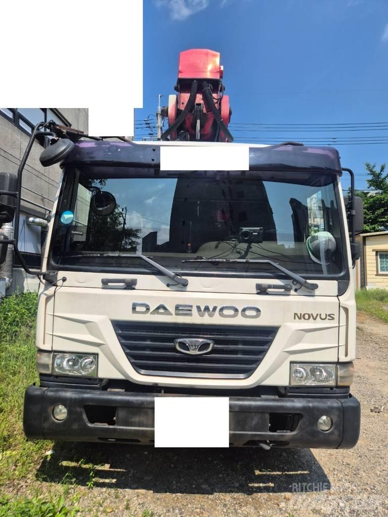Horyong SKY450 Piattaforme autocarrate