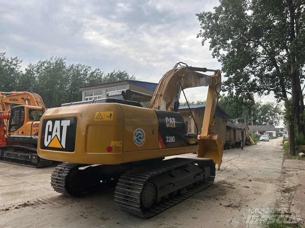 CAT 320D Escavatori cingolati
