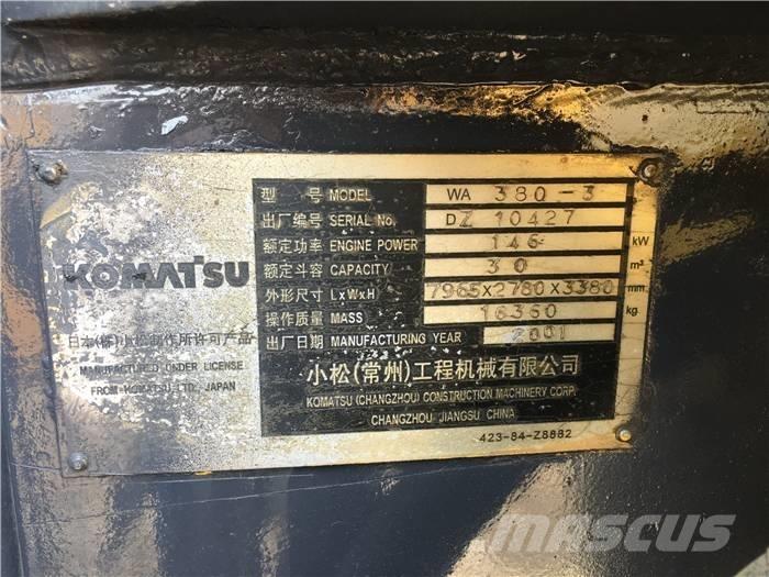 Komatsu WA 380-3 Pale gommate