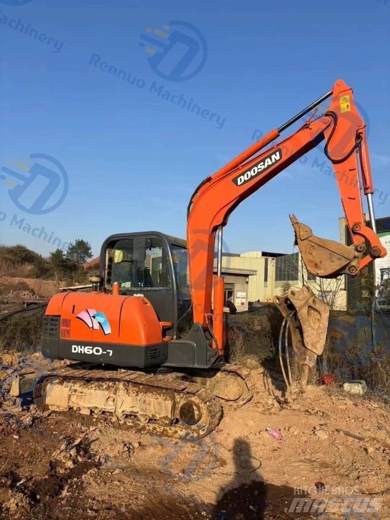 Doosan DH 60 Escavatori cingolati