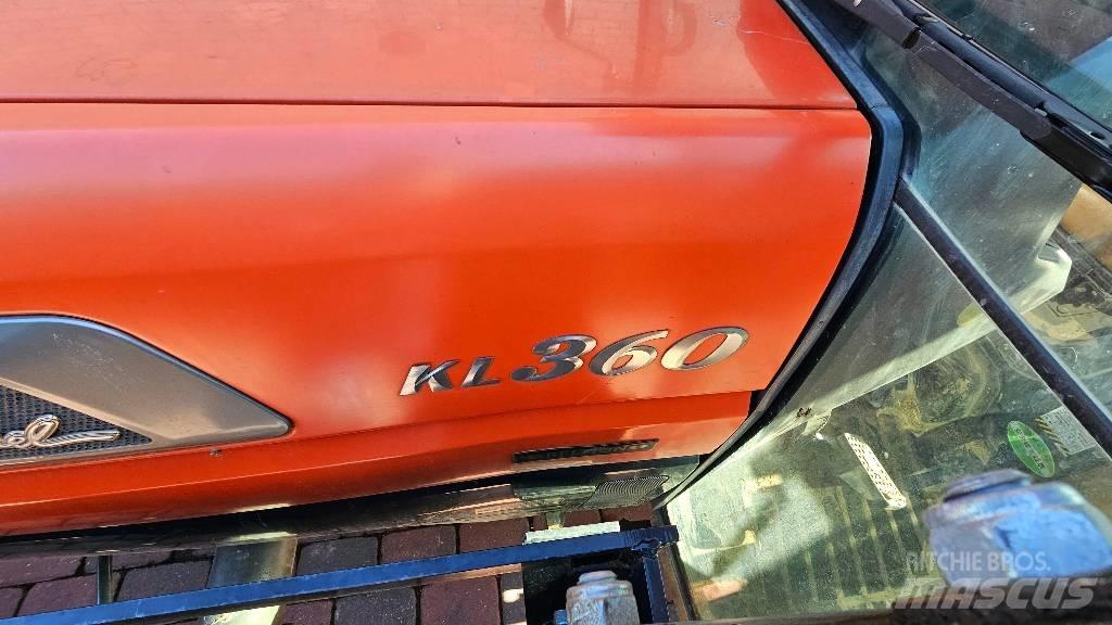 Kubota KL360 Trattori