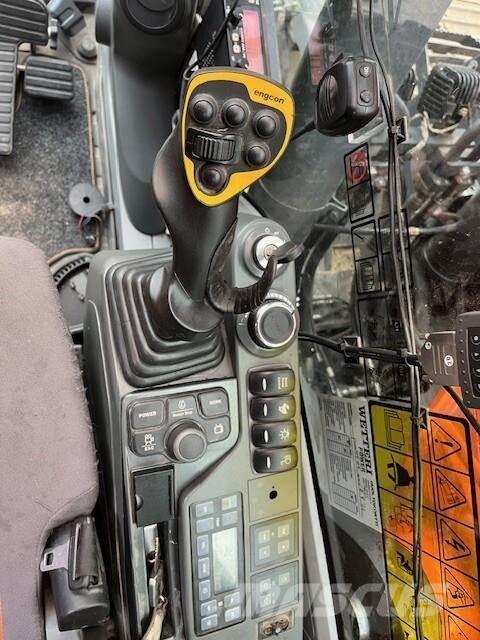 Doosan DX235 LCRD Escavatori cingolati