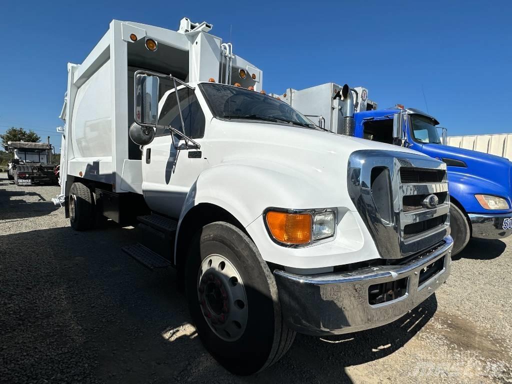 Ford F750 Camion dei rifiuti