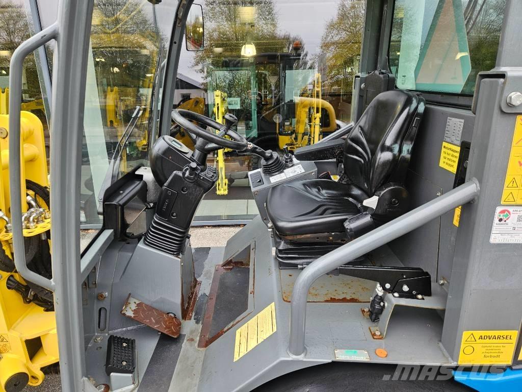 Weidemann 2070LP Mini pale