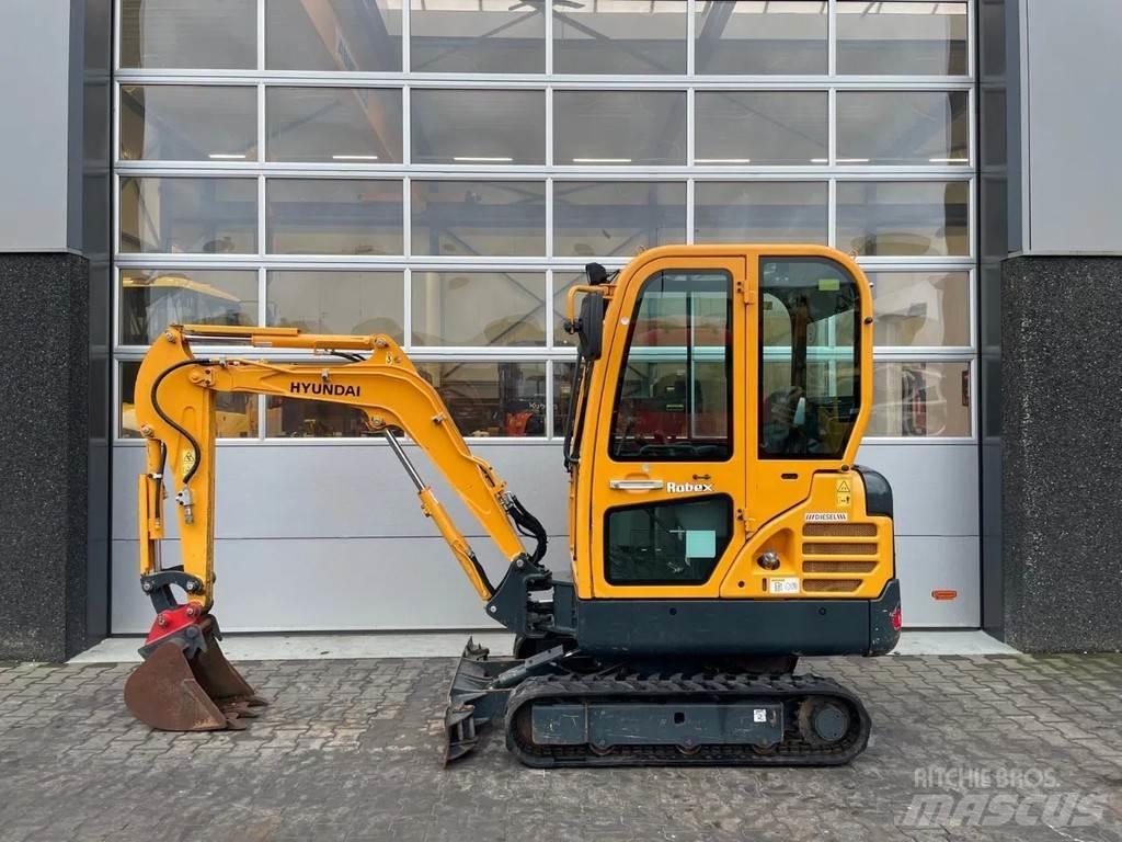 Hyundai Robex18 Miniescavatori