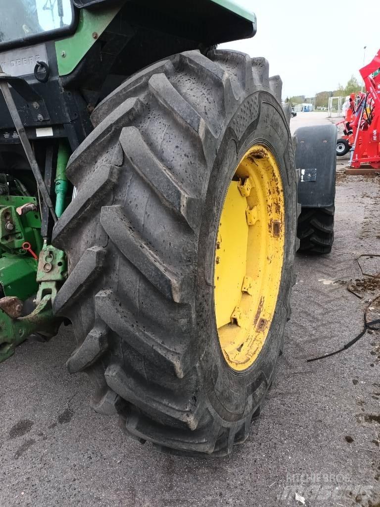 John Deere 3350 Trattori