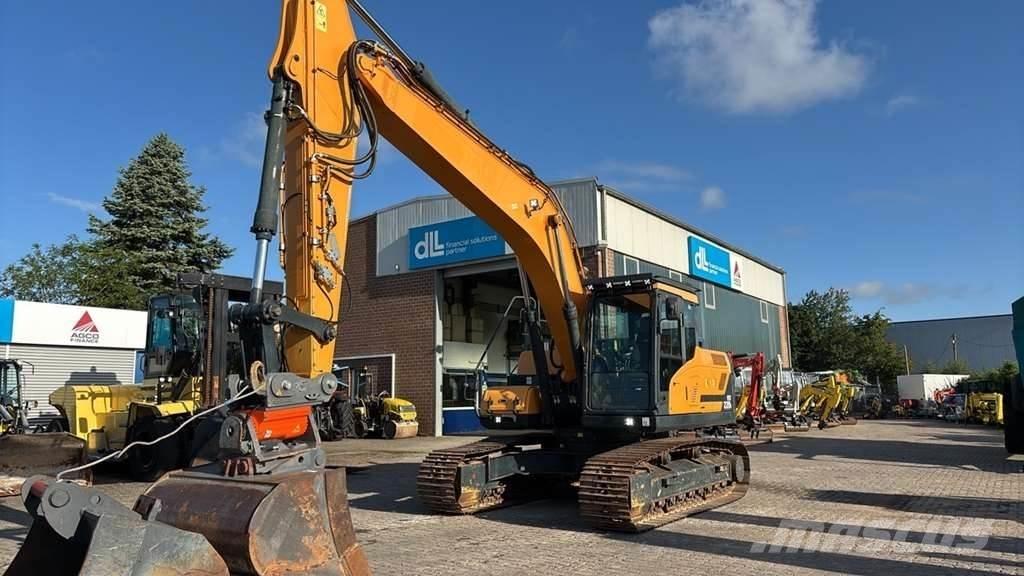 Hyundai HX220L Escavatori speciali