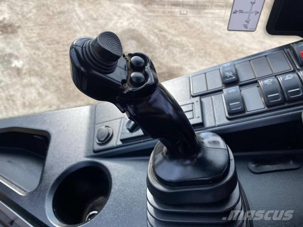 Liebherr L 506 Pale gommate