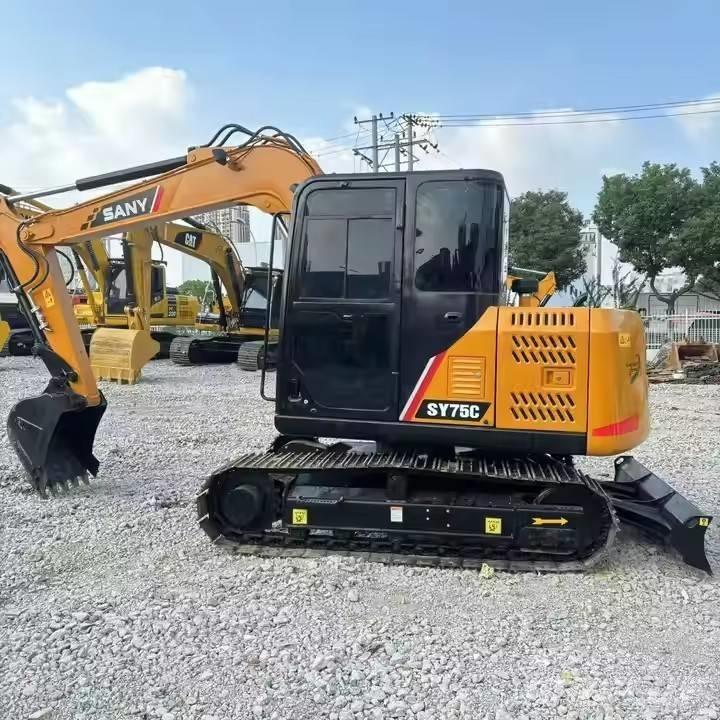 Sany SY75C Escavatori cingolati