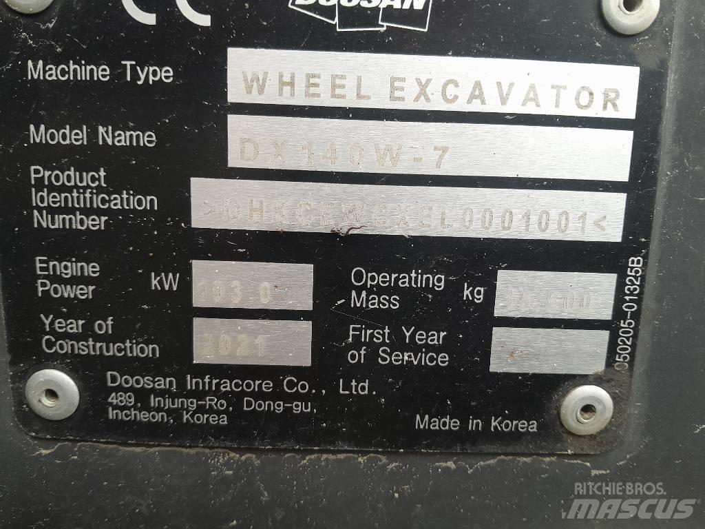 Doosan DX140W-7 Escavatori gommati