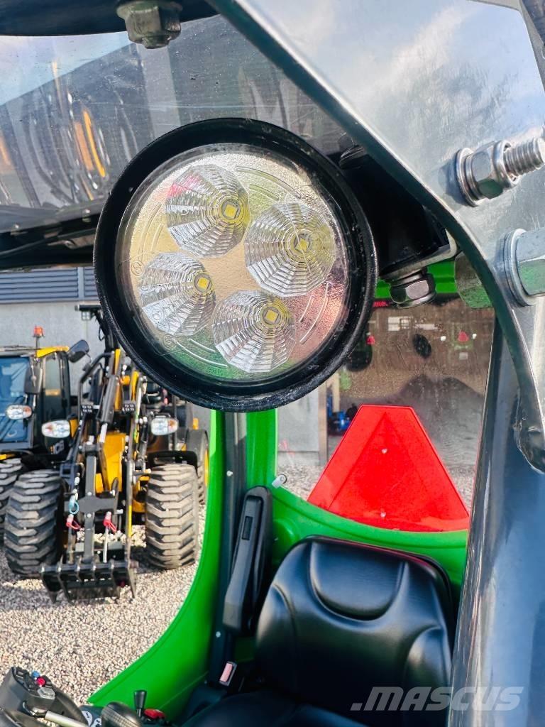 Avant 735 Pale multiuso