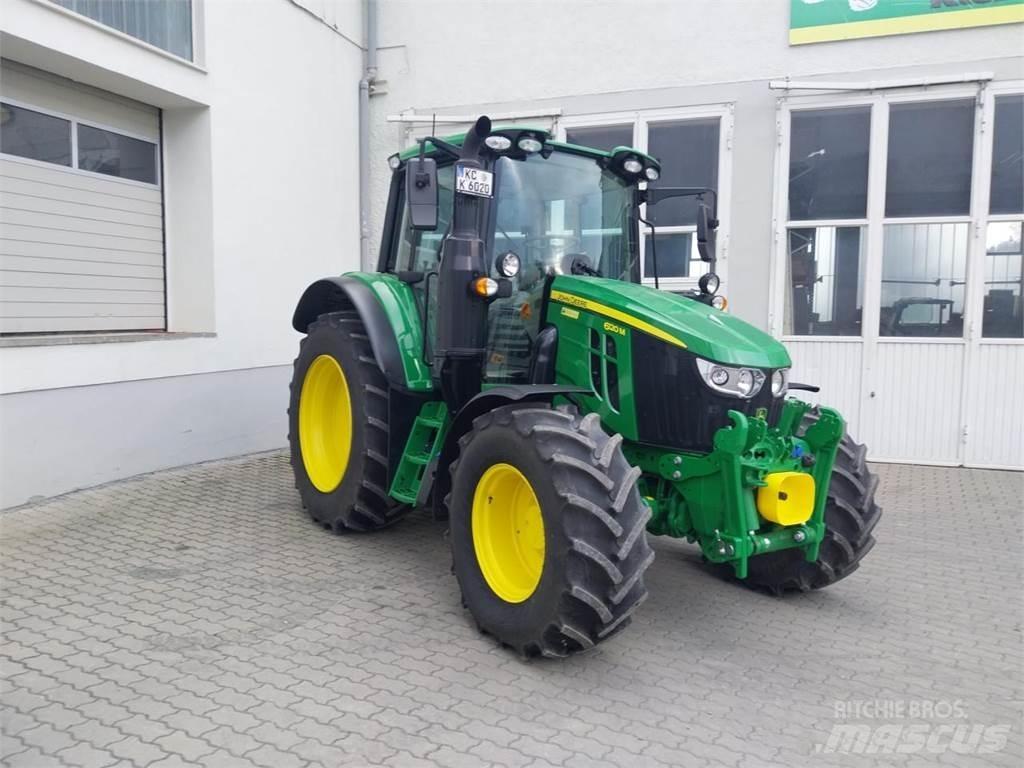 John Deere 6120M Trattori