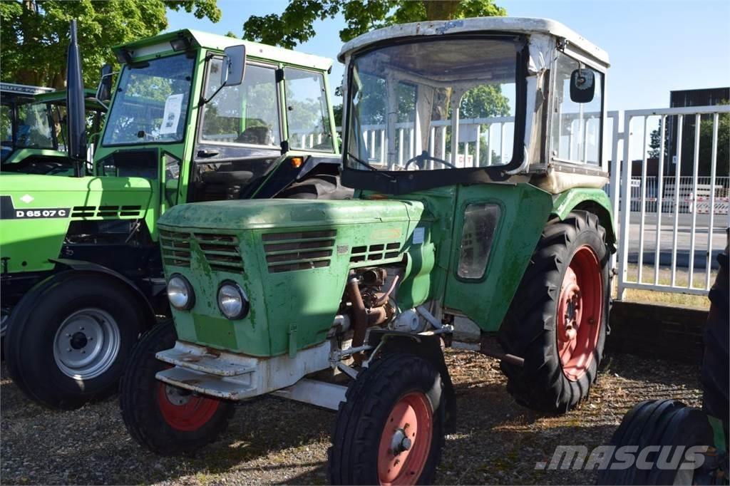 Deutz-Fahr D4006 Trattori