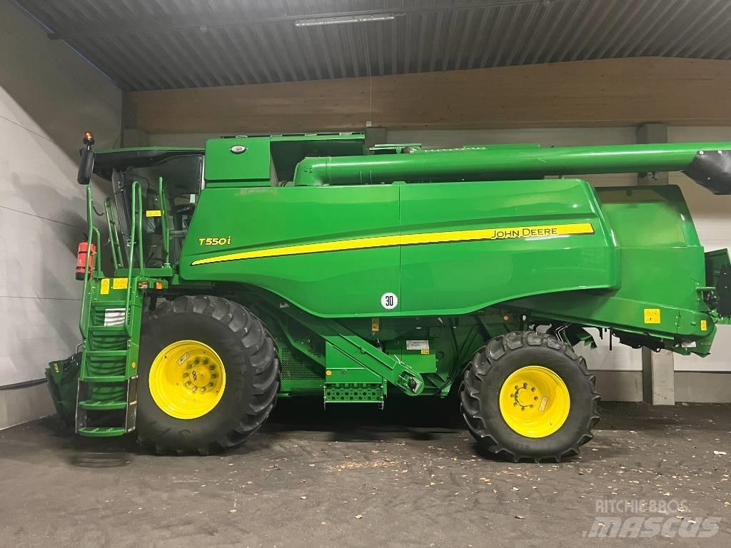 John Deere T550i Mietitrebbiatrici