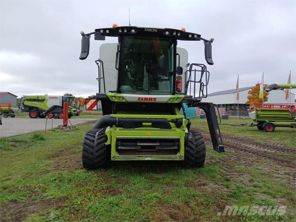 CLAAS Trion 660 TT Mietitrebbiatrici