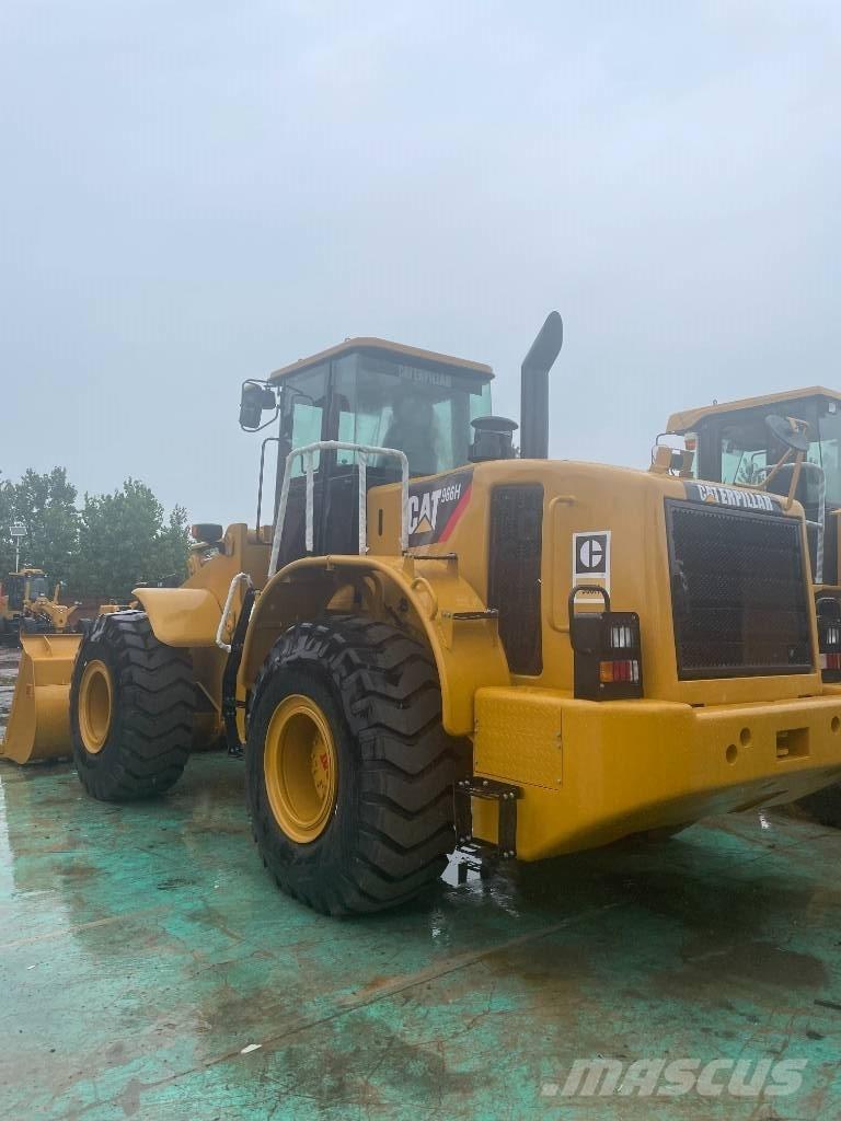 CAT 966 H Pale gommate
