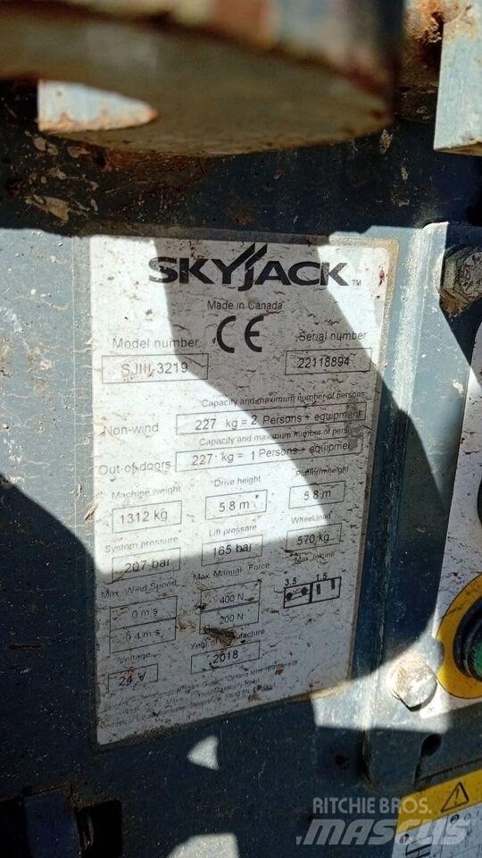 SkyJack SJ 3219 Piattaforme a pantografo