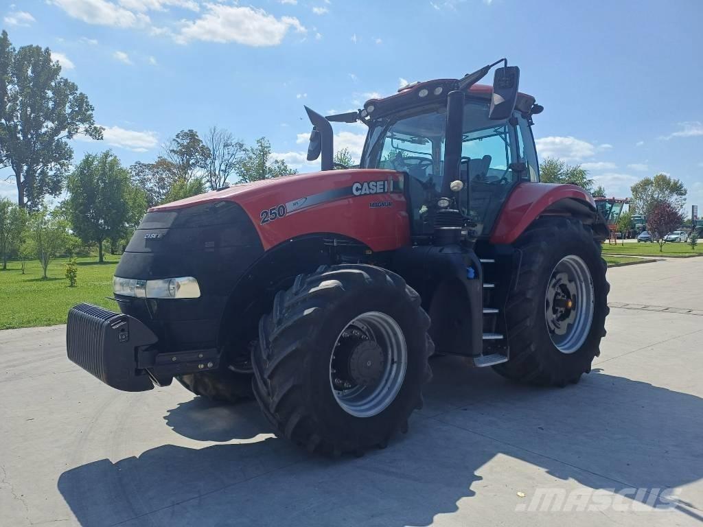 Case IH Magnum 250 Trattori