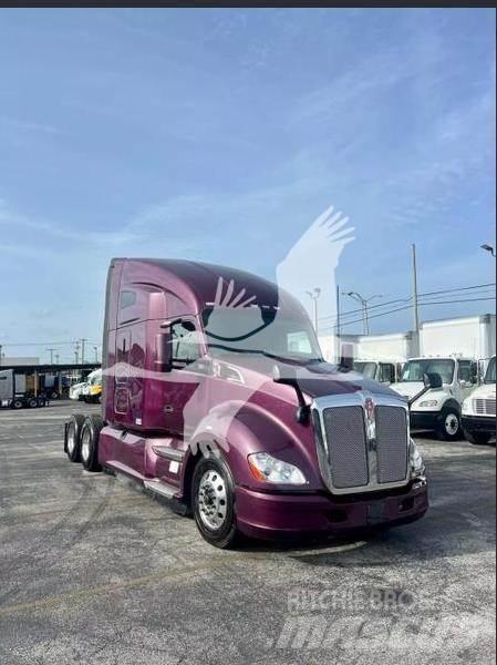 Kenworth T680 Motrici e Trattori Stradali