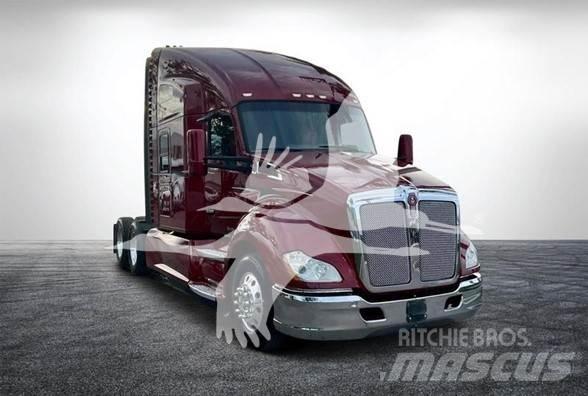 Kenworth T680 Motrici e Trattori Stradali