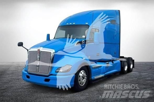 Kenworth T680 Motrici e Trattori Stradali