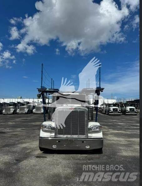 Peterbilt 388 Costruzioni - Altro