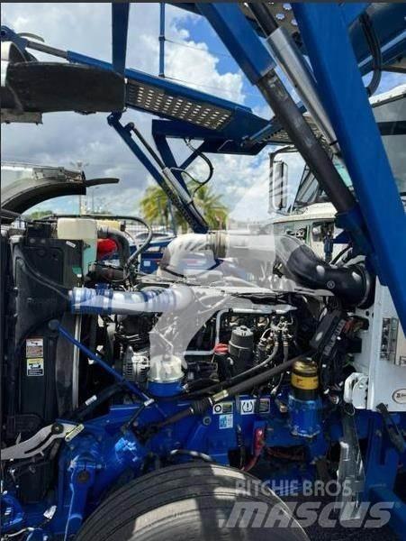 Peterbilt 389 Costruzioni - Altro