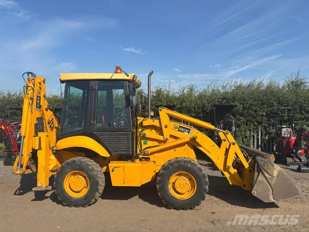 JCB 2CX Terne