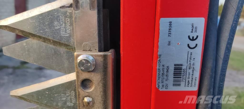 CLAAS Lexion 670 Mietitrebbiatrici