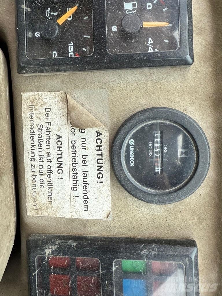 Ahlmann AS 90 Pale gommate