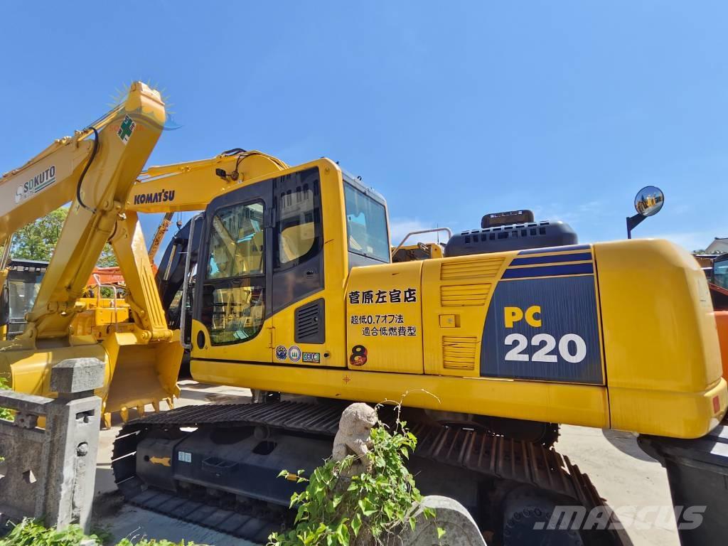 Komatsu PC 220-8 Escavatori cingolati