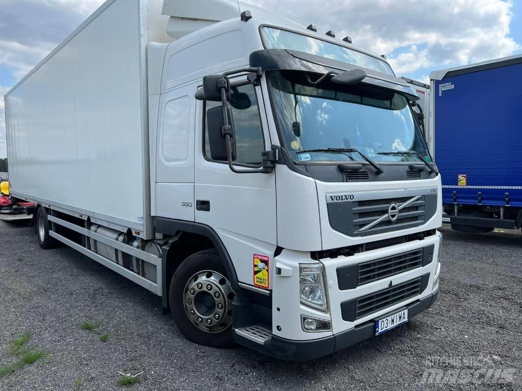 Volvo FM 330 Camion cassonati