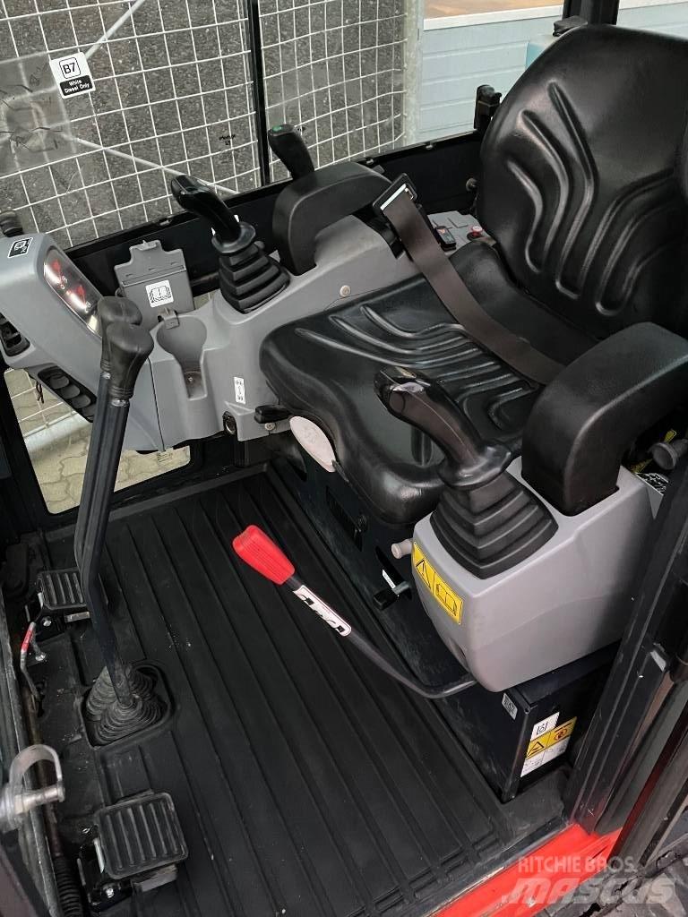 Kubota KX016-4 Miniescavatori