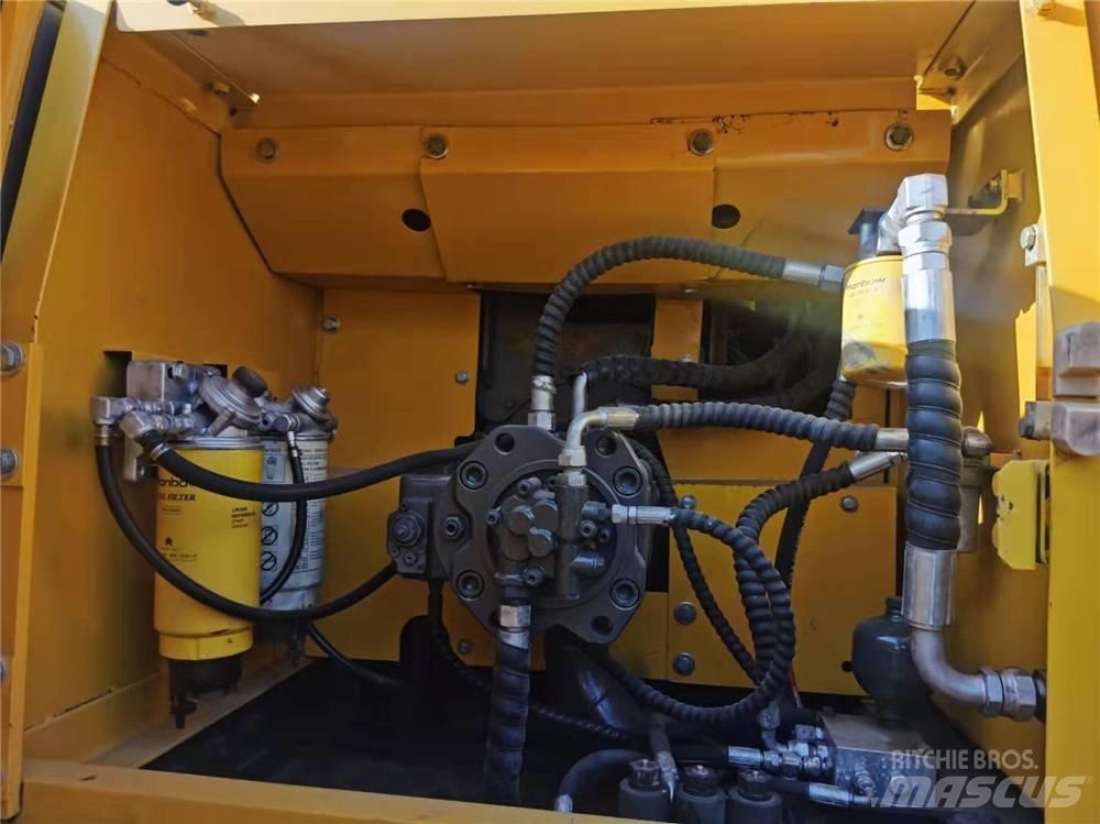 Volvo EC210D Escavatori cingolati